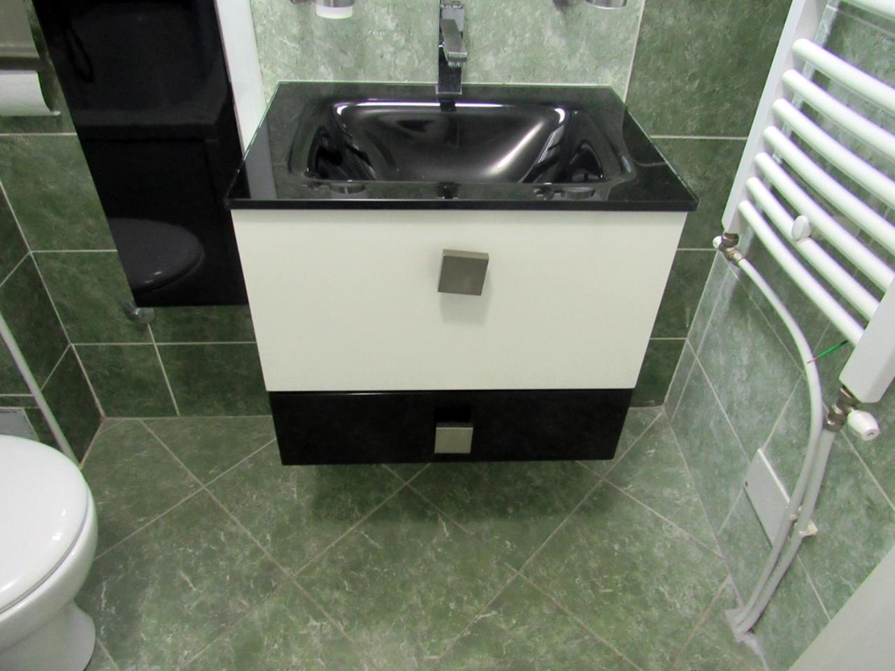 65 Square Meters Designer Apartment In Heart Of City - River View ! Park For Free Ni エクステリア 写真